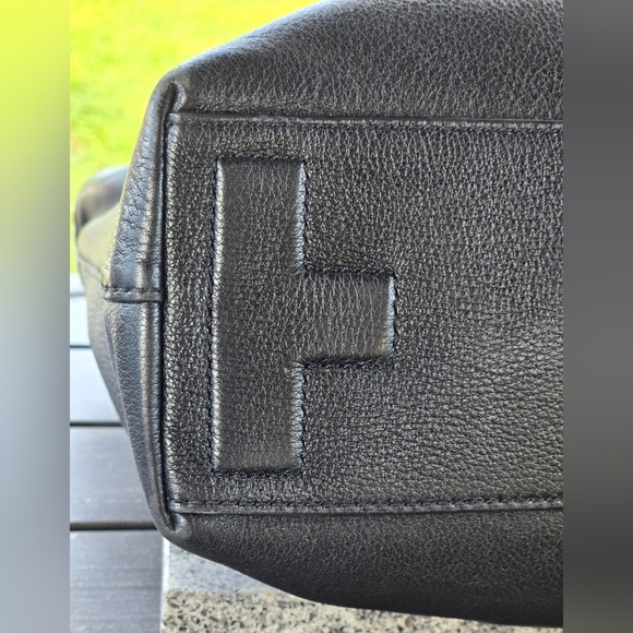 Tory Burch Duet Black Pebbled Leather Hobo Bag - Picture 8 of 12